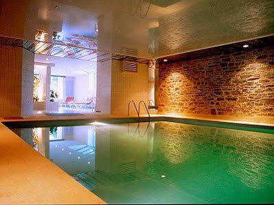Les Chemins Francis - Modern Hotel Bagnols-les-Bains Exterior foto